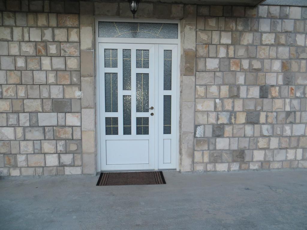 Rooms And Bungalows Sreten Zugic Zabljak  Bagian luar foto