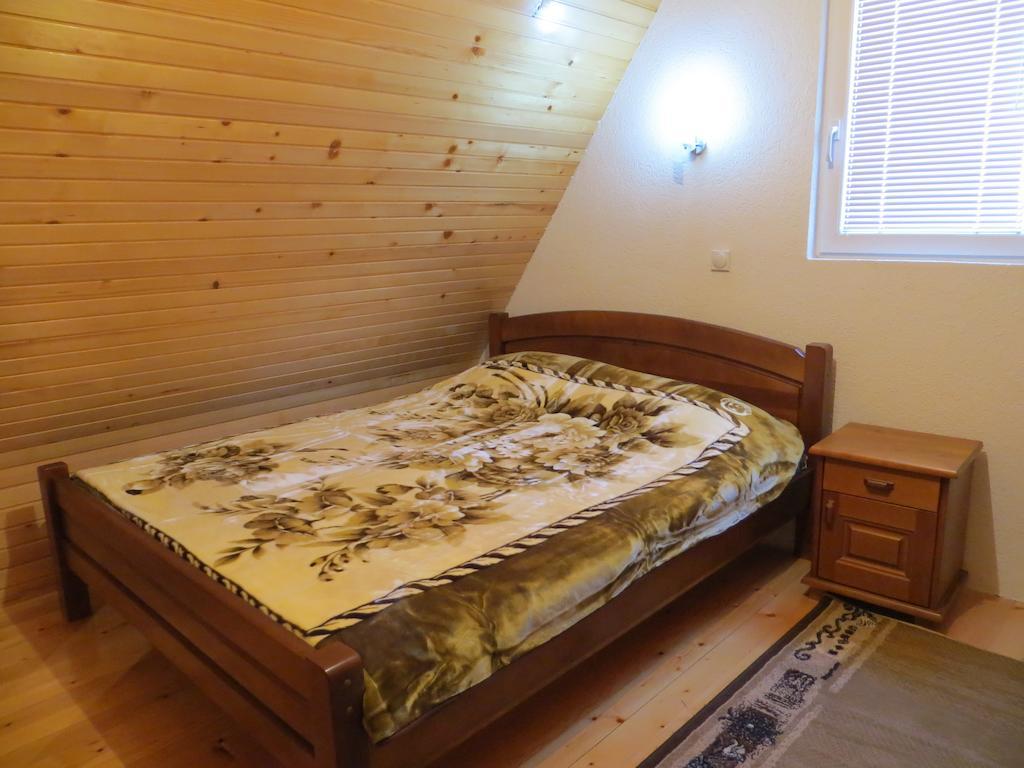 Rooms And Bungalows Sreten Zugic Zabljak  Ruang foto