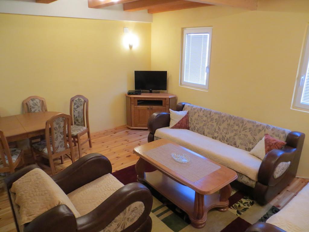 Rooms And Bungalows Sreten Zugic Zabljak  Ruang foto