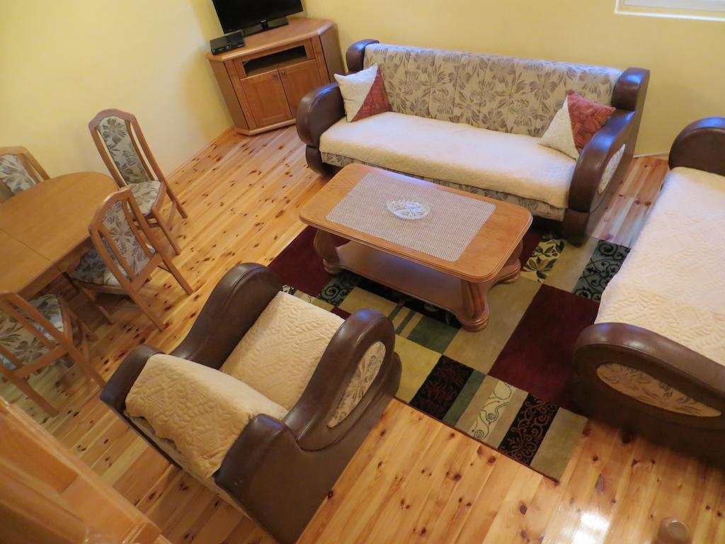 Rooms And Bungalows Sreten Zugic Zabljak  Ruang foto