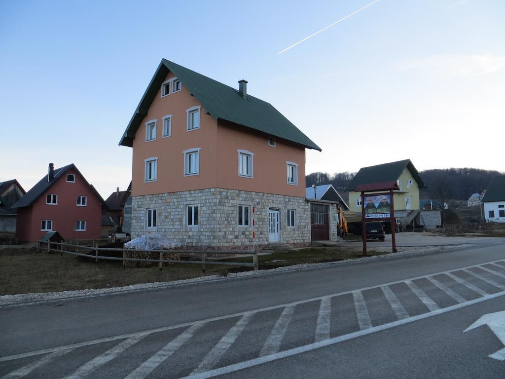 Rooms And Bungalows Sreten Zugic Zabljak  Bagian luar foto
